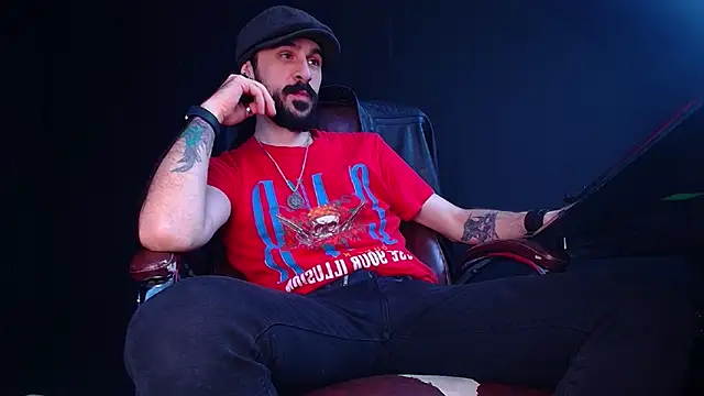 Snapshot of AxelColton chatting on 25, 11, 2025 AxelColton online show from 25, 11, 2025