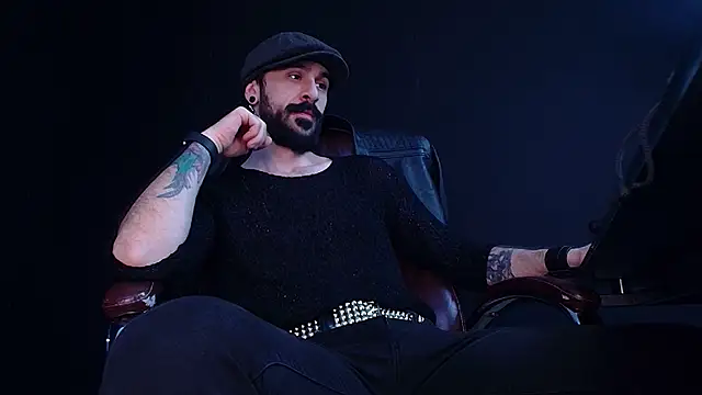 Snapshot of AxelColton chatting on 30, 11, 2025 AxelColton online show from 30, 11, 2025