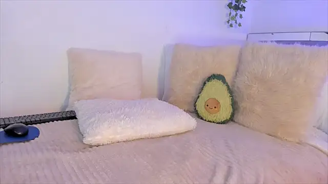 Snapshot of Alissonroses chatting on 15, 3, 2025 Alissonroses online show from 15, 3, 2025