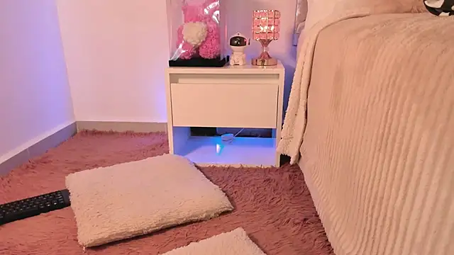 Alissonroses online show from 28, 11, 2025