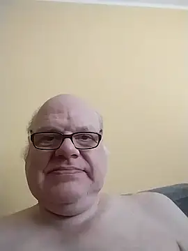 Snapshot of jk6t chatting on 2, 4, 2026 jk6t online show from 2, 4, 2026
