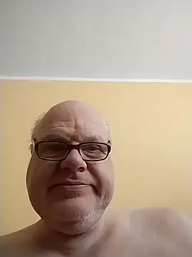 Snapshot of jk6t chatting on 12, 4, 2026 jk6t online show from 12, 4, 2026