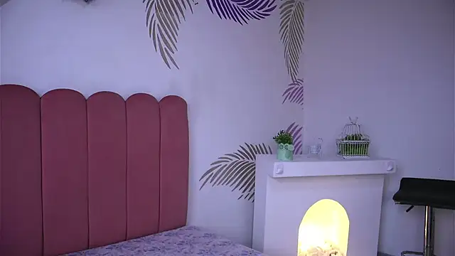 Daisha Riley online show from 22, 2, 2025