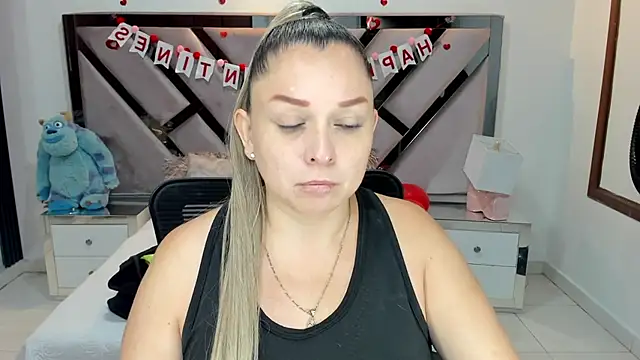 natalia5560 online show from 22, 9, 2025