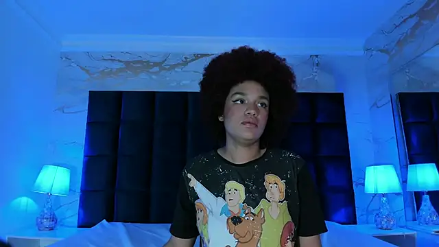 Snapshot of loladupont chatting on 20, 2, 2026 loladupont online show from 20, 2, 2026