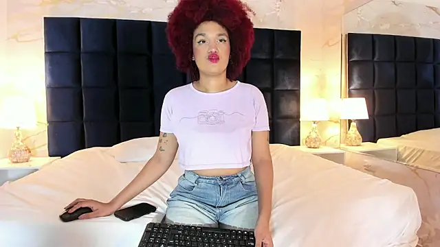 loladupont online show from 7, 3, 2026