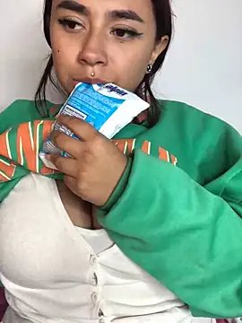 michell boobs  online show from 8, 2, 2025