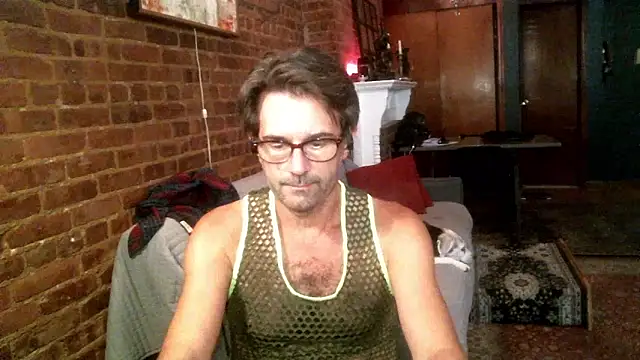 Johnny Bottoms online show from 3, 10, 2025