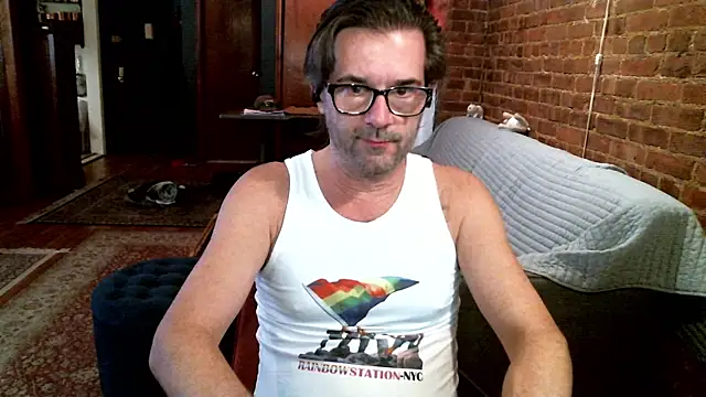 Johnny Bottoms online show from 14, 2, 2026