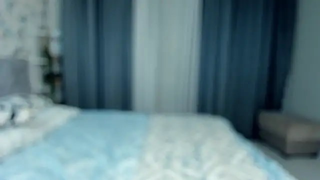 Snapshot of LilianGrindle chatting on 14, 1, 2025 LilianGrindle online show from 14, 1, 2025