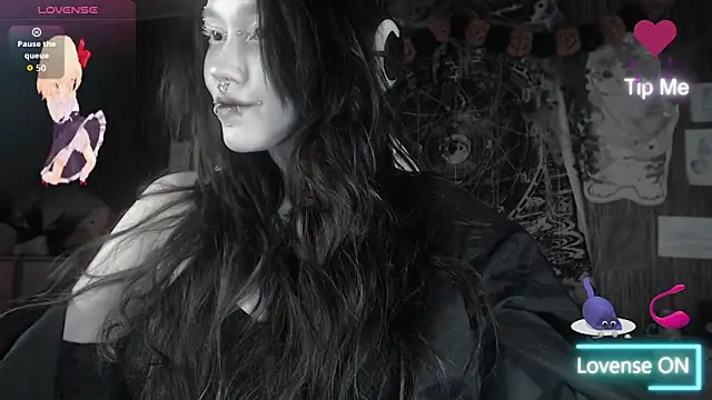 chloe crystall killer online show from 4, 2, 2026