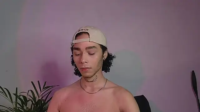 seven7xis online show from 25, 12, 2024