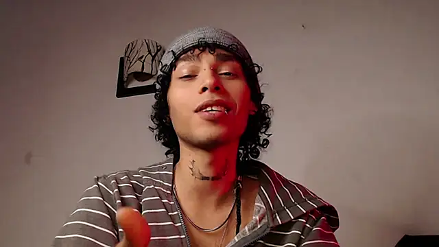 seven7xis online show from 22, 1, 2025