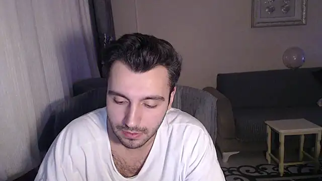 handsomeee04 online show from 9, 10, 2025