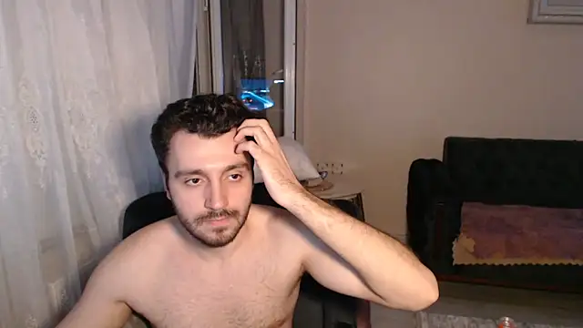 Snapshot of handsomeee04 chatting on 4, 6, 2026 handsomeee04 online show from 4, 6, 2026