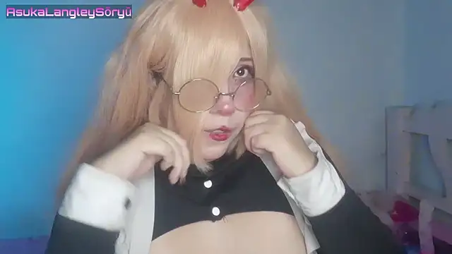 Snapshot of AsukaLangleySoryu chatting on 9, 3, 2025 AsukaLangleySoryu online show from 9, 3, 2025
