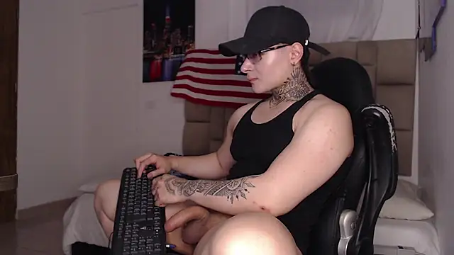 DennisWalkerr online show from 31, 12, 2024