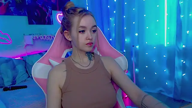 Naughty Mable online show from 18, 2, 2025