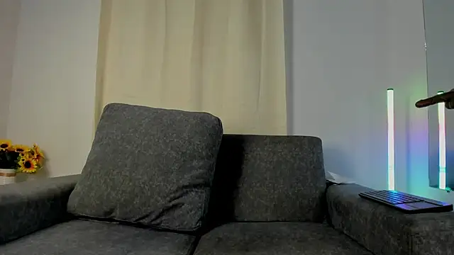 Abril jones10 online show from 8, 2, 2025