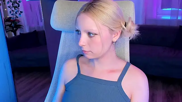 Snapshot of forget_me_not_eve chatting on 19, 2, 2025 forget me not eve online show from 19, 2, 2025