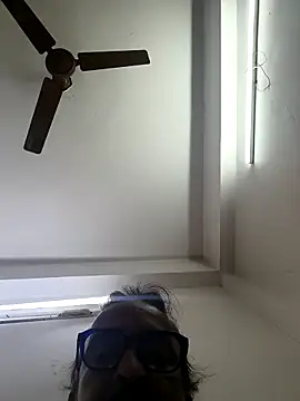 Snapshot of KumarSilencesex21 chatting on 3, 3, 2026 KumarSilencesex21 online show from 3, 3, 2026