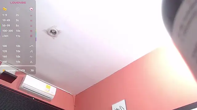 MommyHelpsmee online show from 5, 3, 2025