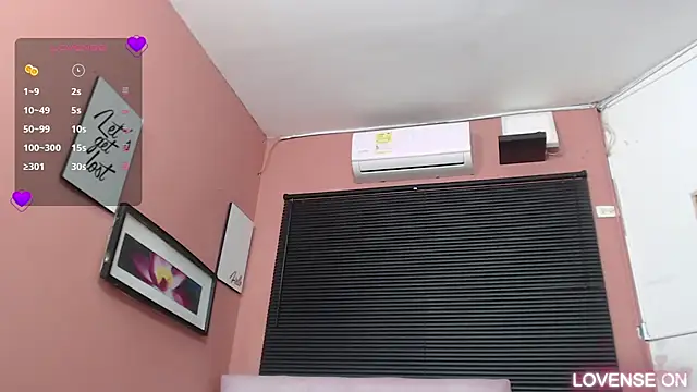 MommyHelpsmee online show from 8, 3, 2025