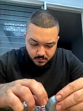 El Titan1998 online show from 8, 11, 2025