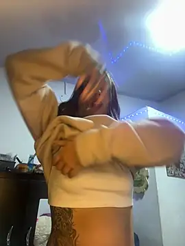 Snapshot of BlueStoneX chatting on 21, 1, 2025 BlueStoneX online show from 21, 1, 2025