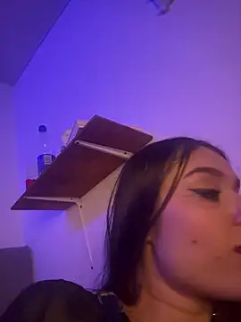 Snapshot of BlueStoneX chatting on 7, 2, 2025 BlueStoneX online show from 7, 2, 2025