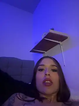 Snapshot of BlueStoneX chatting on 12, 2, 2025 BlueStoneX online show from 12, 2, 2025