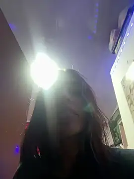 Snapshot of BlueStoneX chatting on 22, 2, 2025 BlueStoneX online show from 22, 2, 2025