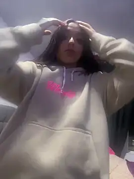 Snapshot of BlueStoneX chatting on 24, 2, 2025 BlueStoneX online show from 24, 2, 2025