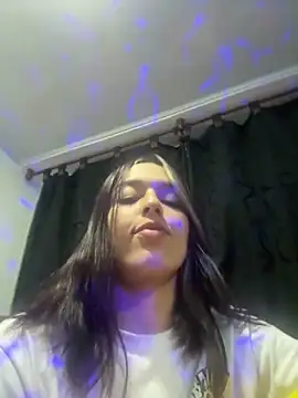 Snapshot of BlueStoneX chatting on 11, 3, 2025 BlueStoneX online show from 11, 3, 2025