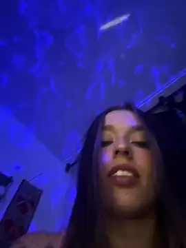 Snapshot of BlueStoneX chatting on 14, 3, 2025 BlueStoneX online show from 14, 3, 2025