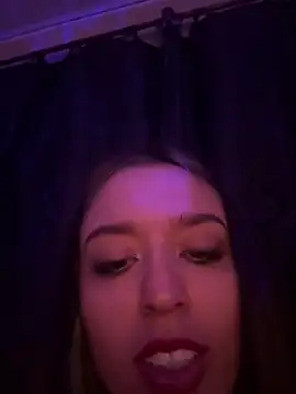 Snapshot of BlueStoneX chatting on 18, 3, 2025 BlueStoneX online show from 18, 3, 2025