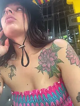 Snapshot of BlueStoneX chatting on 19, 3, 2025 BlueStoneX online show from 19, 3, 2025