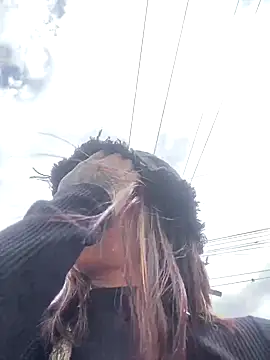 Snapshot of BlueStoneX chatting on 19, 10, 2025 BlueStoneX online show from 19, 10, 2025