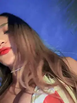 Mariapaula online show from 1, 2, 2025