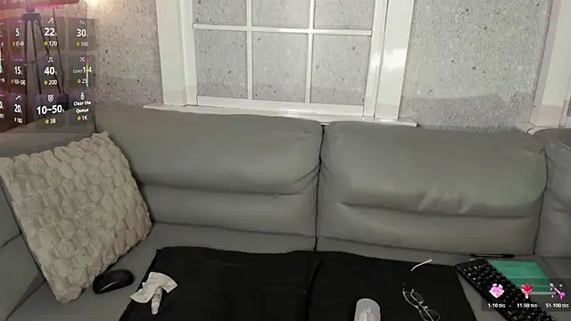 LucyLovelyy online show from 15, 11, 2025