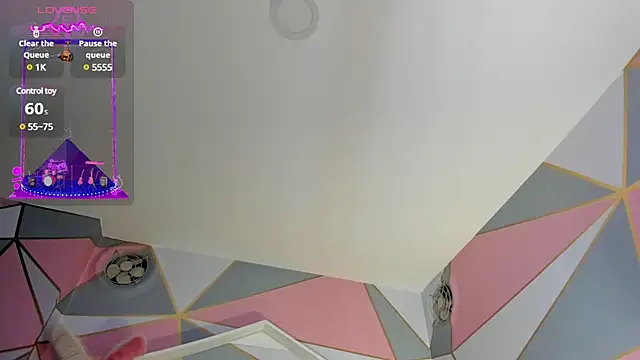 Snapshot of stefany_duque1_ chatting on 5, 2, 2025 stefany duque1 online show from 5, 2, 2025