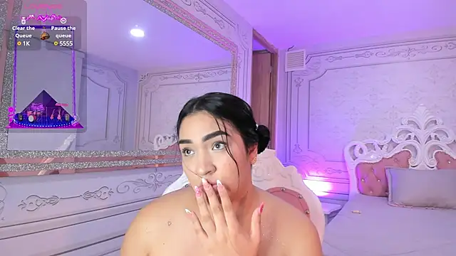 Snapshot of stefany_duque1_ chatting on 8, 2, 2025 stefany duque1 online show from 8, 2, 2025