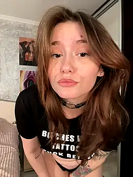 Sabrina shells online show from 11, 10, 2025