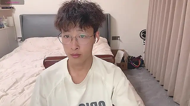 Snapshot of A11414 chatting on 29, 10, 2025 A11414 online show from 29, 10, 2025