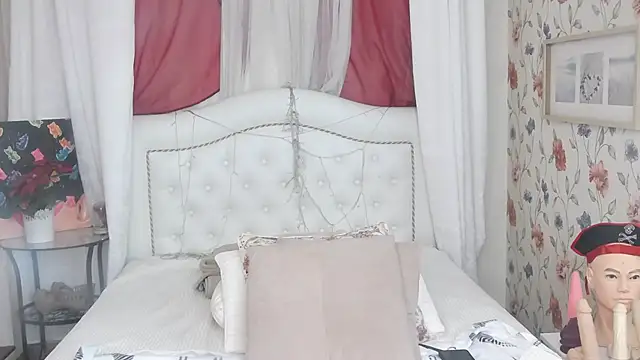 SilviaHart online show from 27, 9, 2025