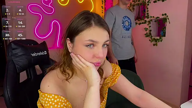 RobertAndLinela online show from 11, 3, 2025