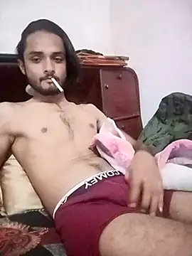 Snapshot of IamRentedBoybfriend chatting on 21, 1, 2025 IamRentedBoybfriend online show from 21, 1, 2025