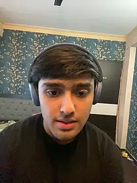 sunny49477 online show from 2, 1, 2025