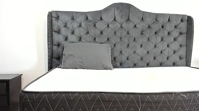 two milkyway online show from 27, 9, 2025