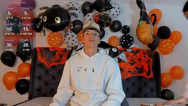 two milkyway online show from 15, 10, 2025